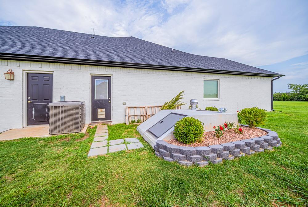 1807 W Forest Ridge Property Photo 33