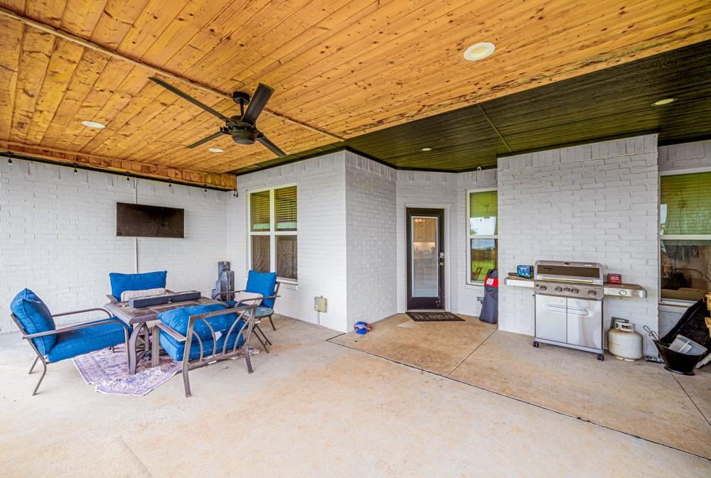 1807 W Forest Ridge Property Photo 34
