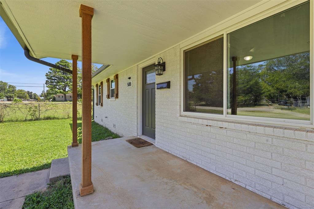 508 E Washington Street Property Photo 2
