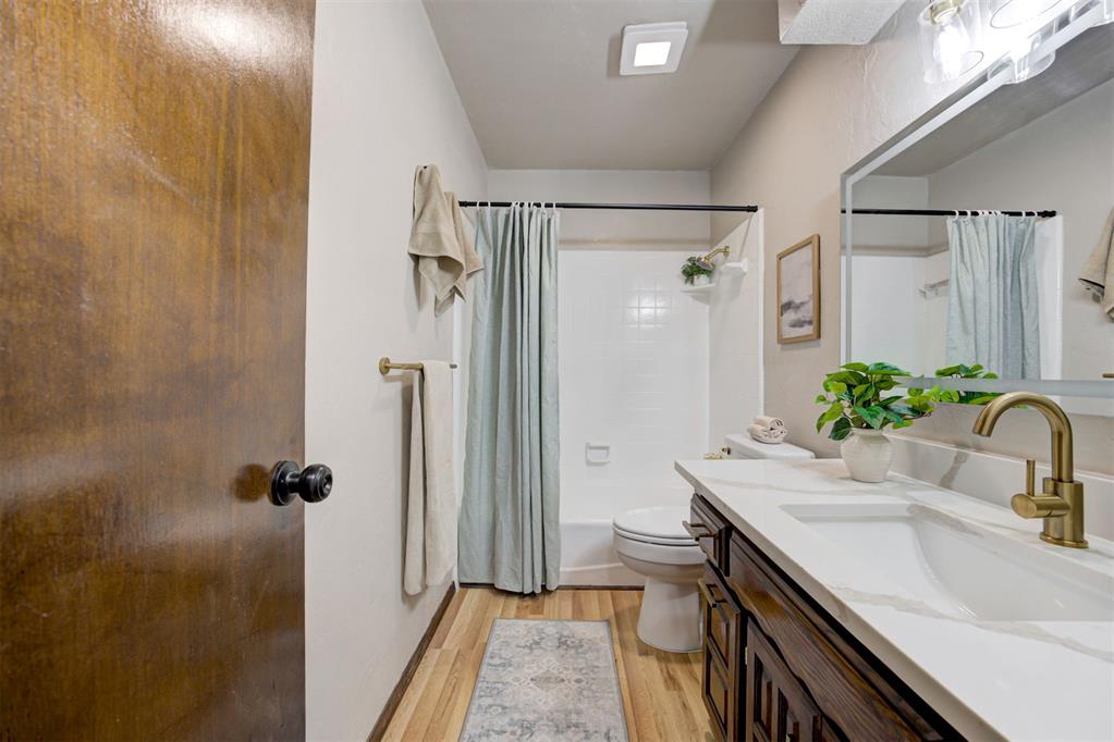 1002 S Pine Street Property Photo 28