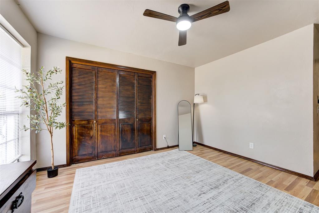1002 S Pine Street Property Photo 31