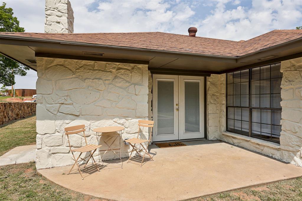 1002 S Pine Street Property Photo 34