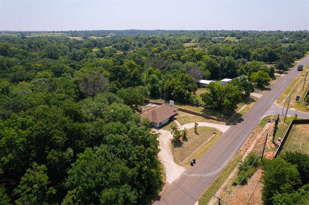 1002 S Pine Street Property Photo 38
