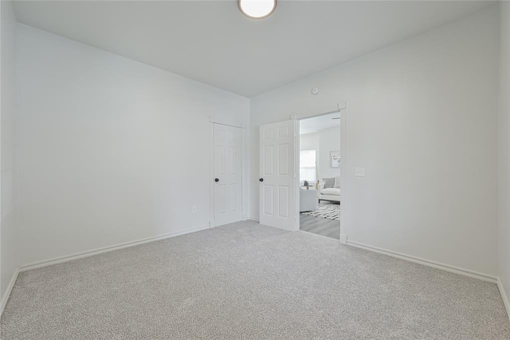 1609 Nw 11th Street Property Photo 24