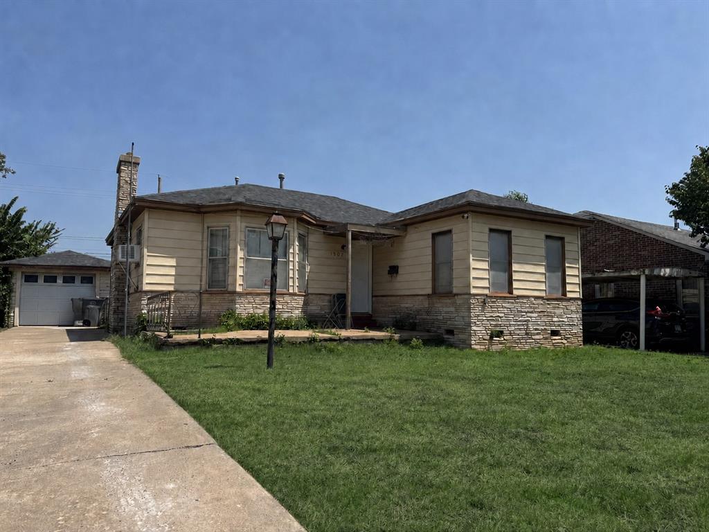 1507 Sw A Avenue Property Photo 1