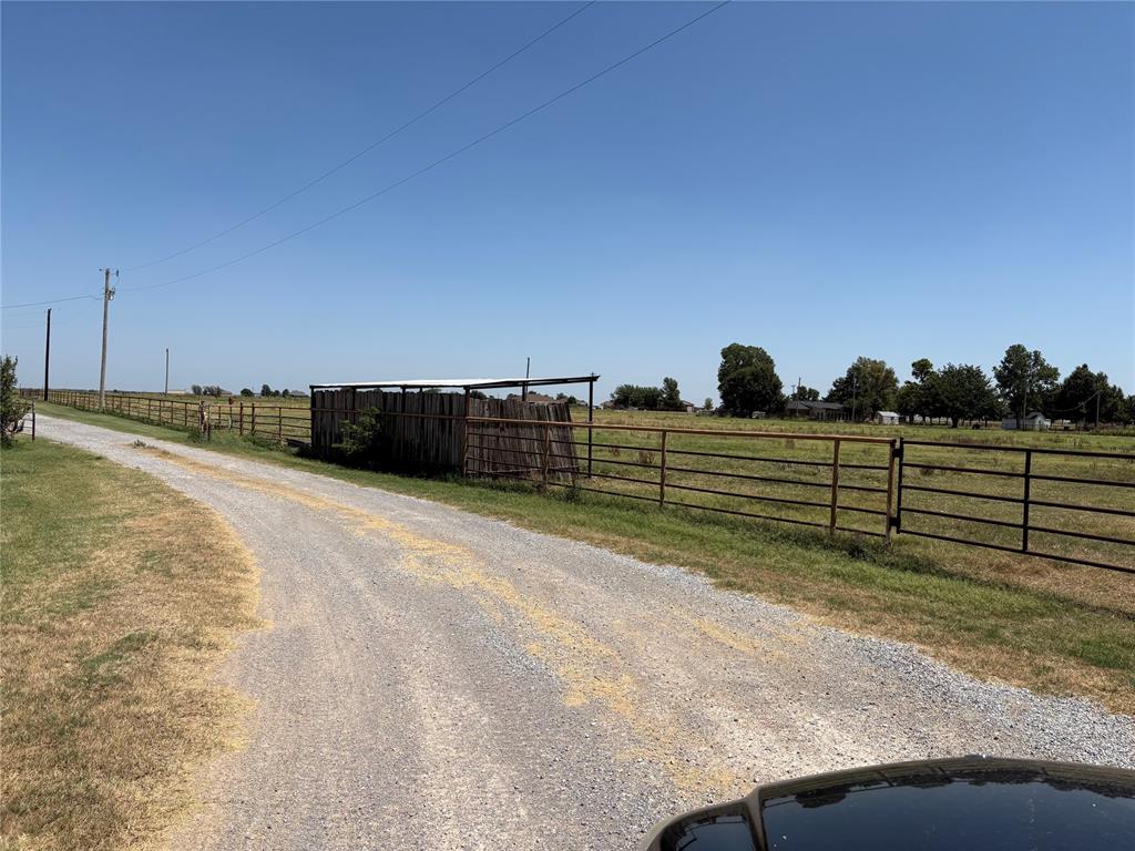 20584 N 2810 Road Property Photo 3