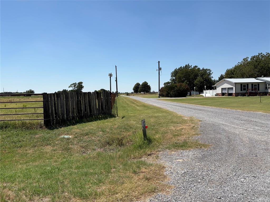 20584 N 2810 Road Property Photo 5