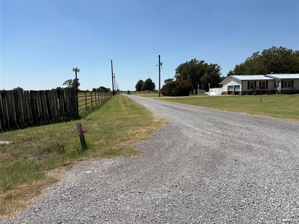 20584 N 2810 Road Property Photo 6