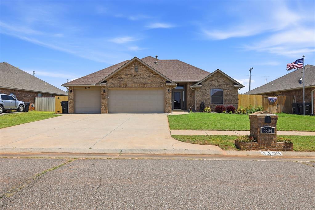 3304 Paul Drive Property Photo 1