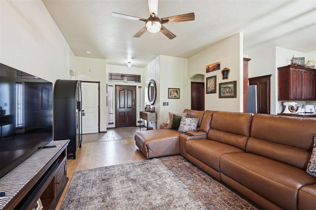 3304 Paul Drive Property Photo 8