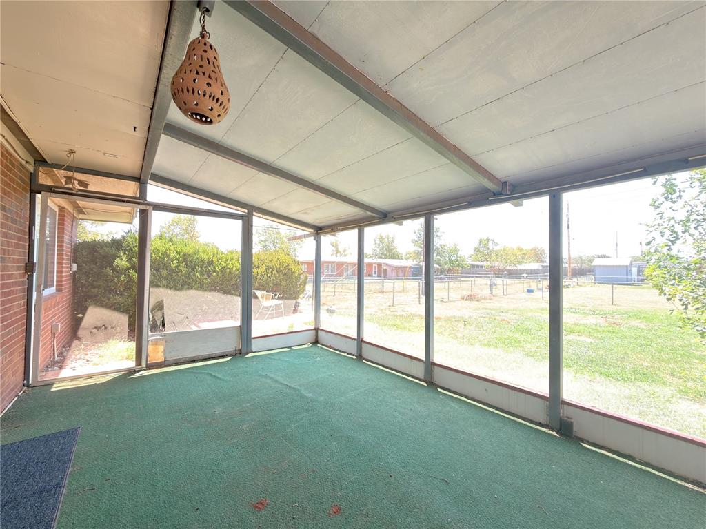 107 Cimarron Road Property Photo 13
