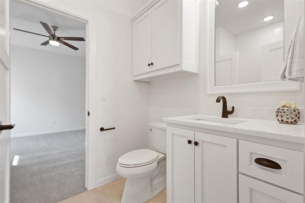 12809 Cobblestone Curve Road Property Photo 28