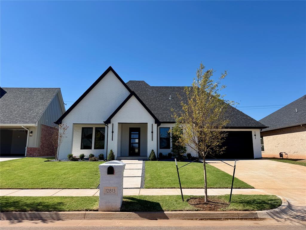 12813 Cobblestone Curve Road Property Photo 1