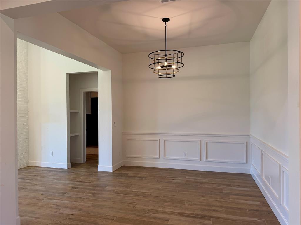 12813 Cobblestone Curve Road Property Photo 7