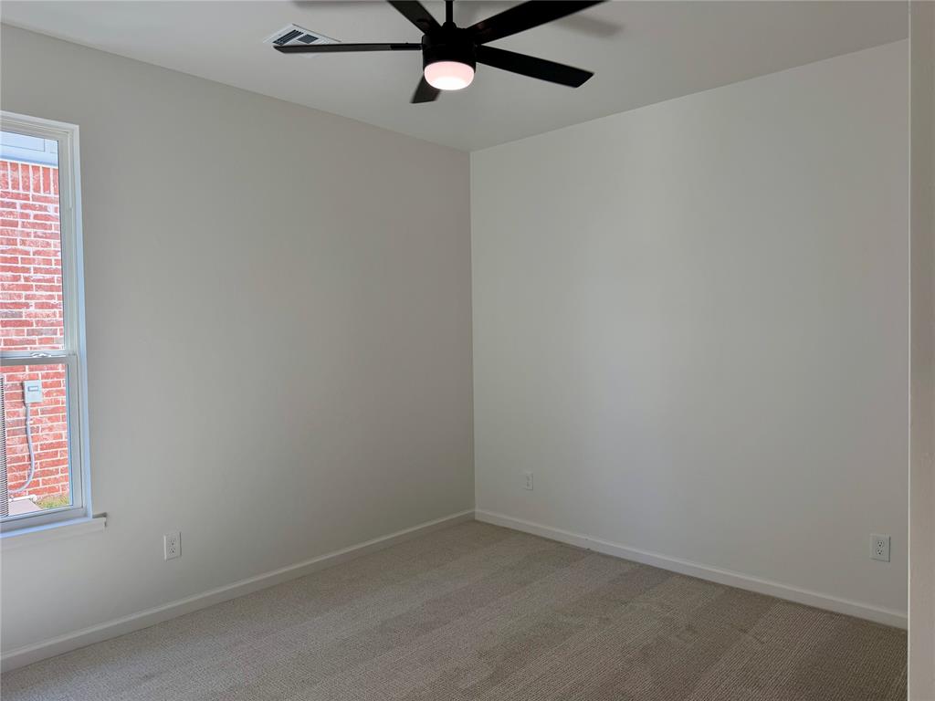 12813 Cobblestone Curve Road Property Photo 21