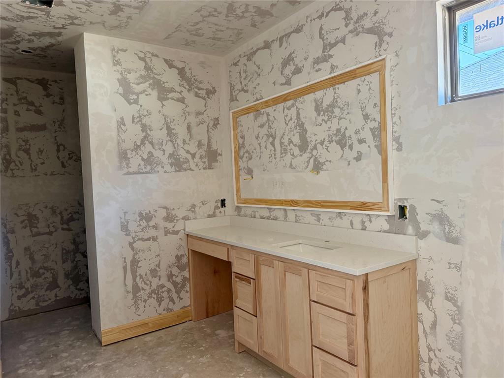 12901 Cobblestone Curve Road Property Photo 4