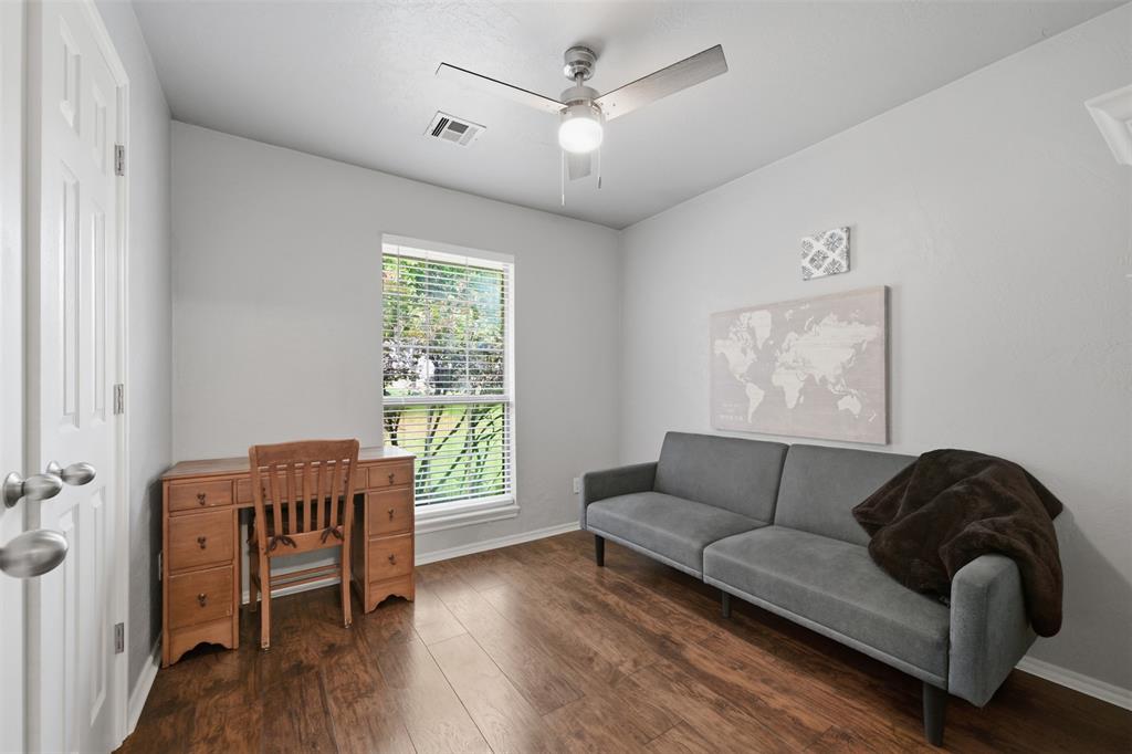 139 Tulip Trail Property Photo 26