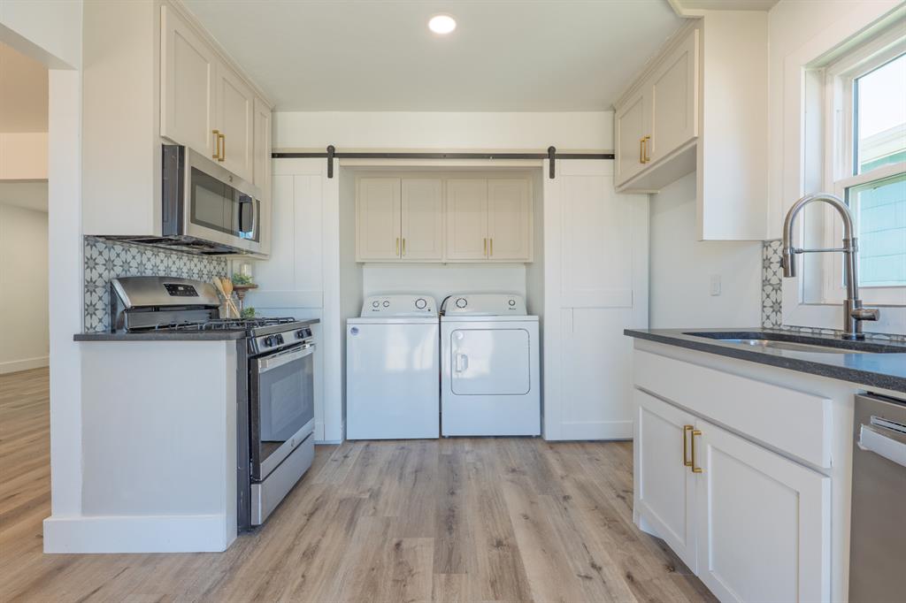 1105 N Mckinley Avenue Property Photo 10