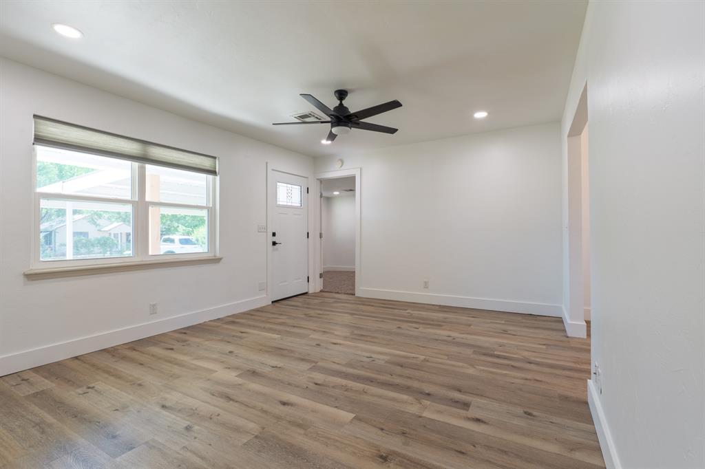 1105 N Mckinley Avenue Property Photo 17