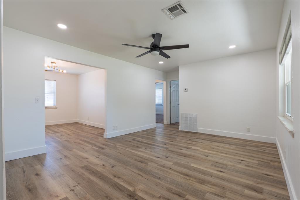 1105 N Mckinley Avenue Property Photo 19