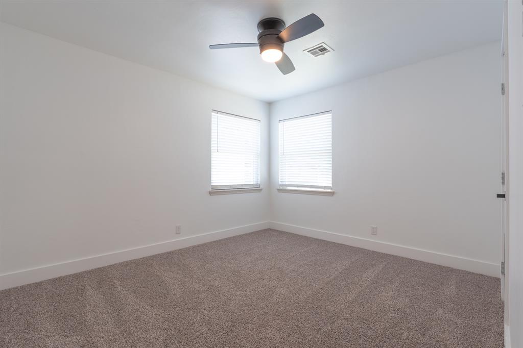 1105 N Mckinley Avenue Property Photo 26