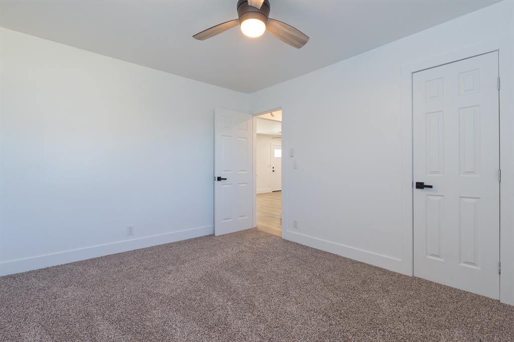1105 N Mckinley Avenue Property Photo 31