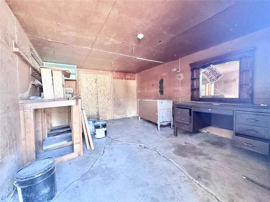 1105 N Mckinley Avenue Property Photo 44