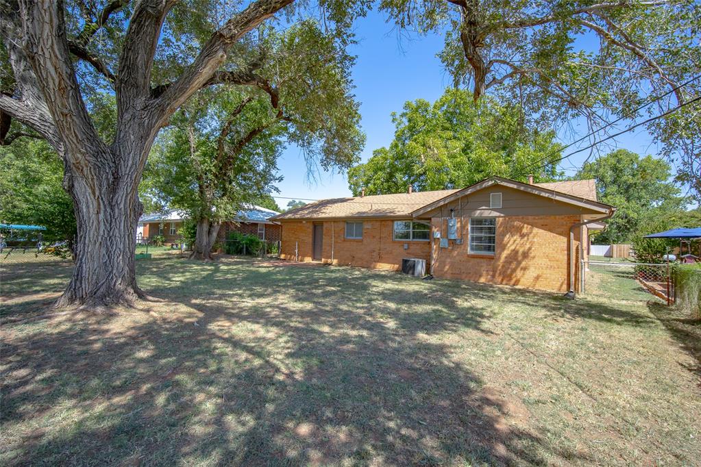 403 Garrett Avenue Property Photo 4