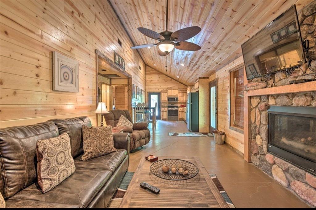 35 Triggerfish Road Property Photo 1