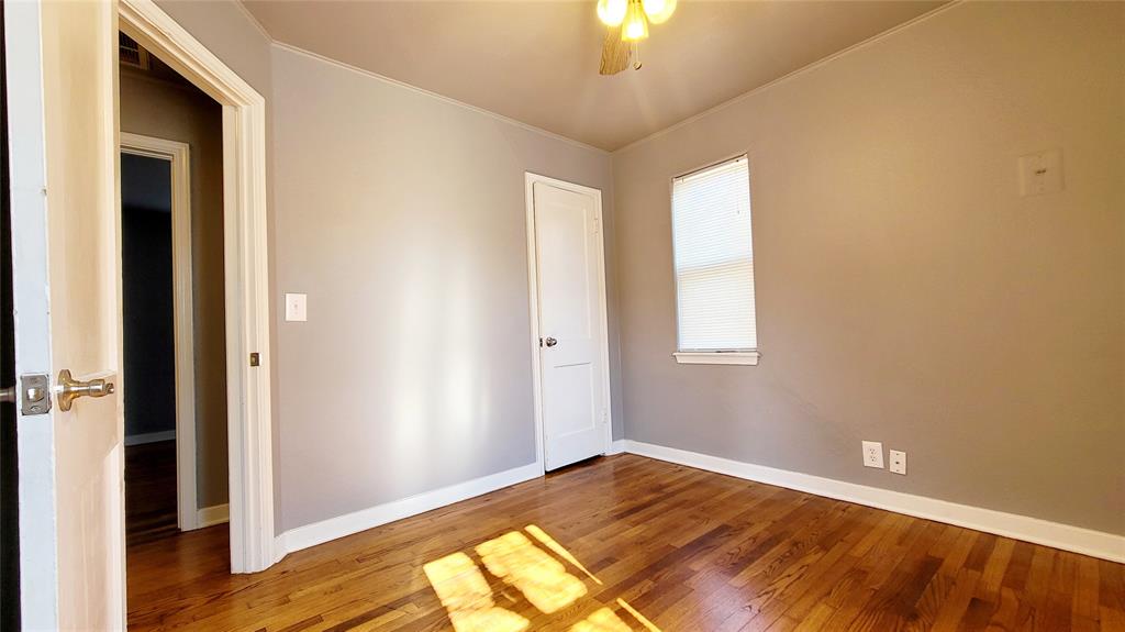 300 E Kittyhawk Drive Property Photo 12