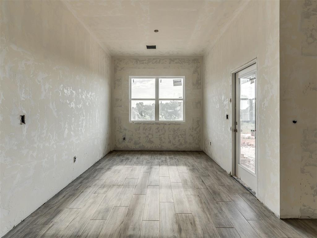 2108 Preserve Edge Drive Property Photo 5