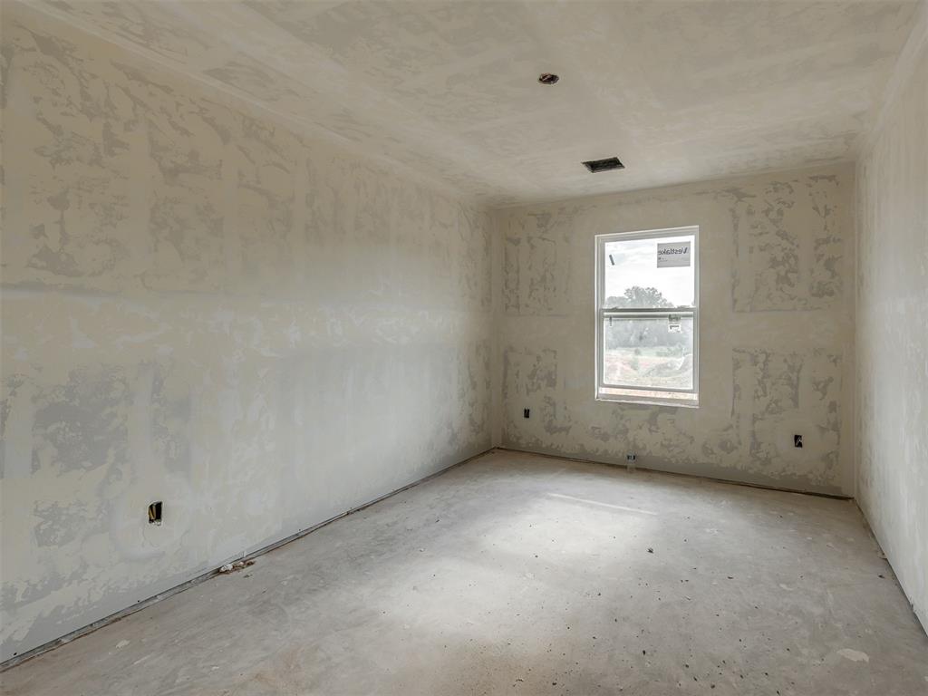 2108 Preserve Edge Drive Property Photo 13
