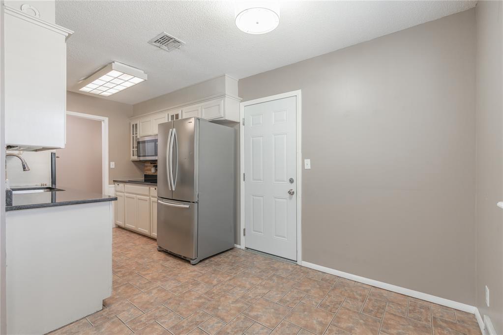 5701 Nw 58th Street Property Photo 6