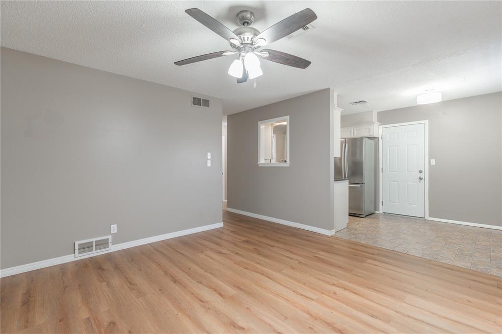 5701 Nw 58th Street Property Photo 7