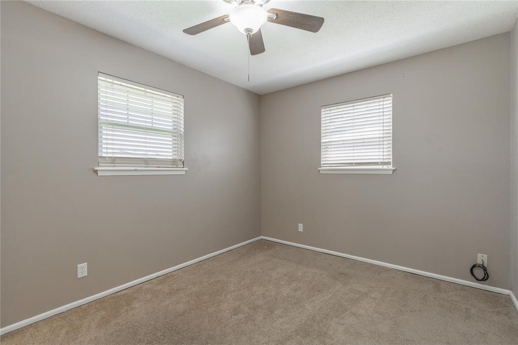 5701 Nw 58th Street Property Photo 12