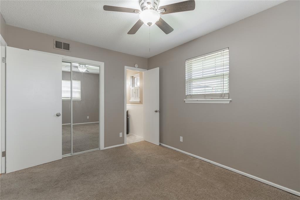 5701 Nw 58th Street Property Photo 13