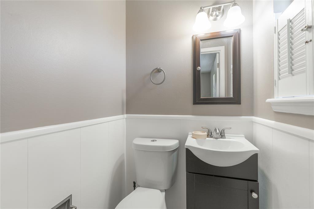 5701 Nw 58th Street Property Photo 14