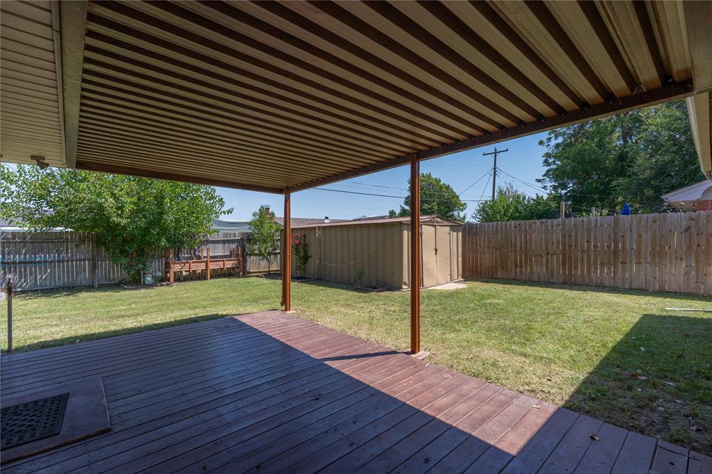 5701 Nw 58th Street Property Photo 21