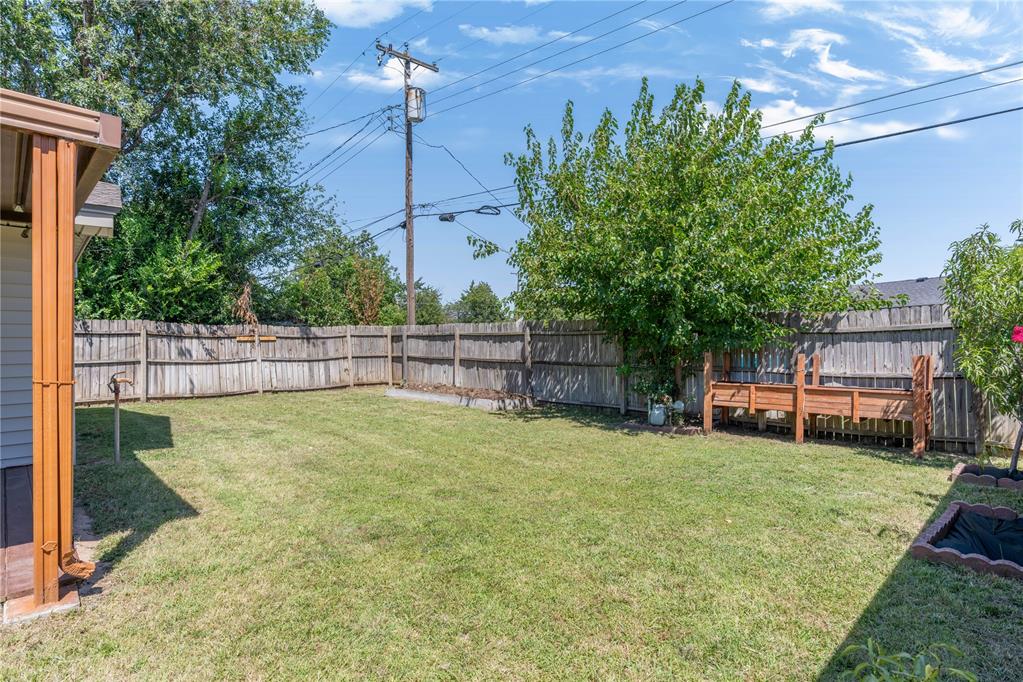 5701 Nw 58th Street Property Photo 24
