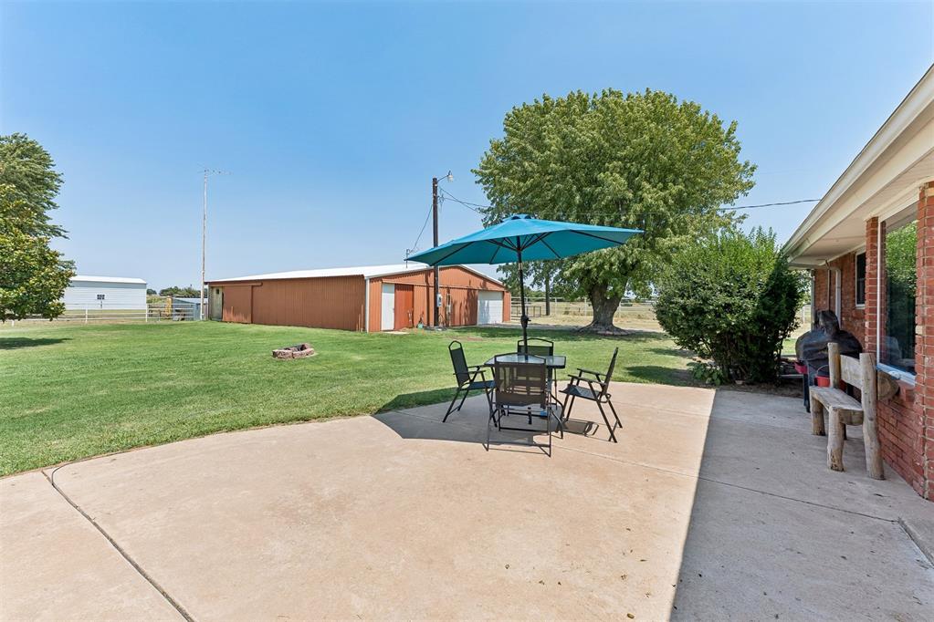 258400 E 805 Road Property Photo 29