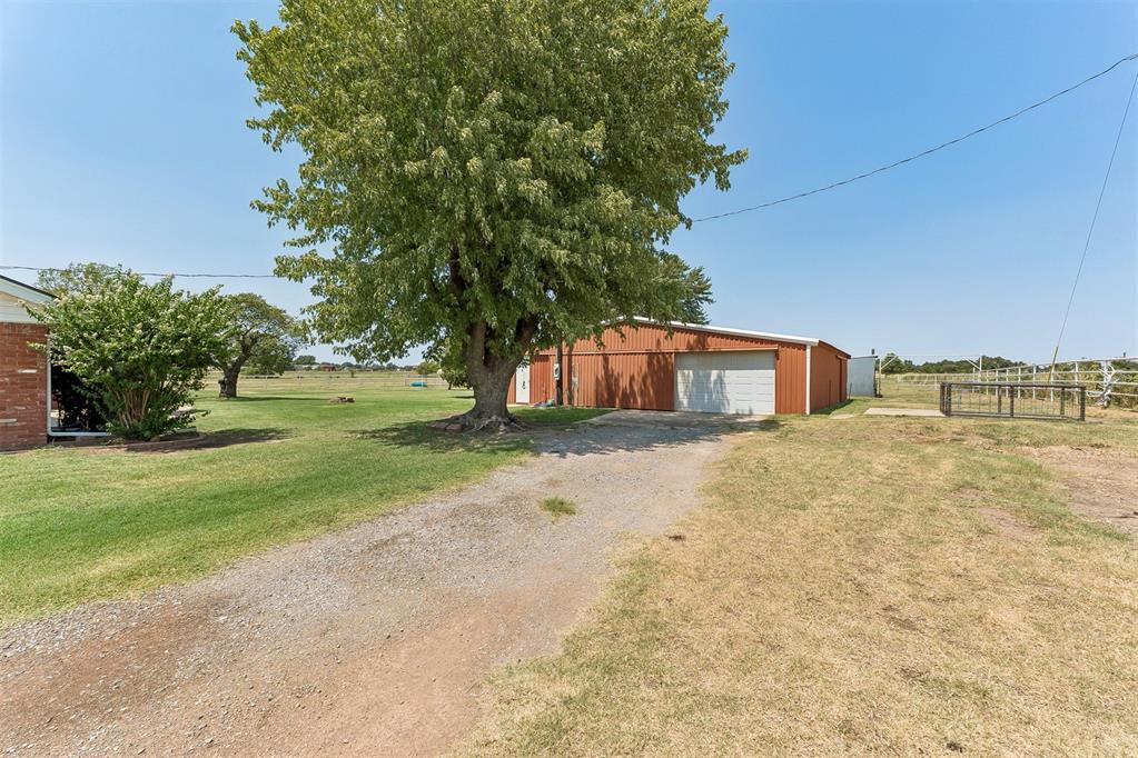 258400 E 805 Road Property Photo 31