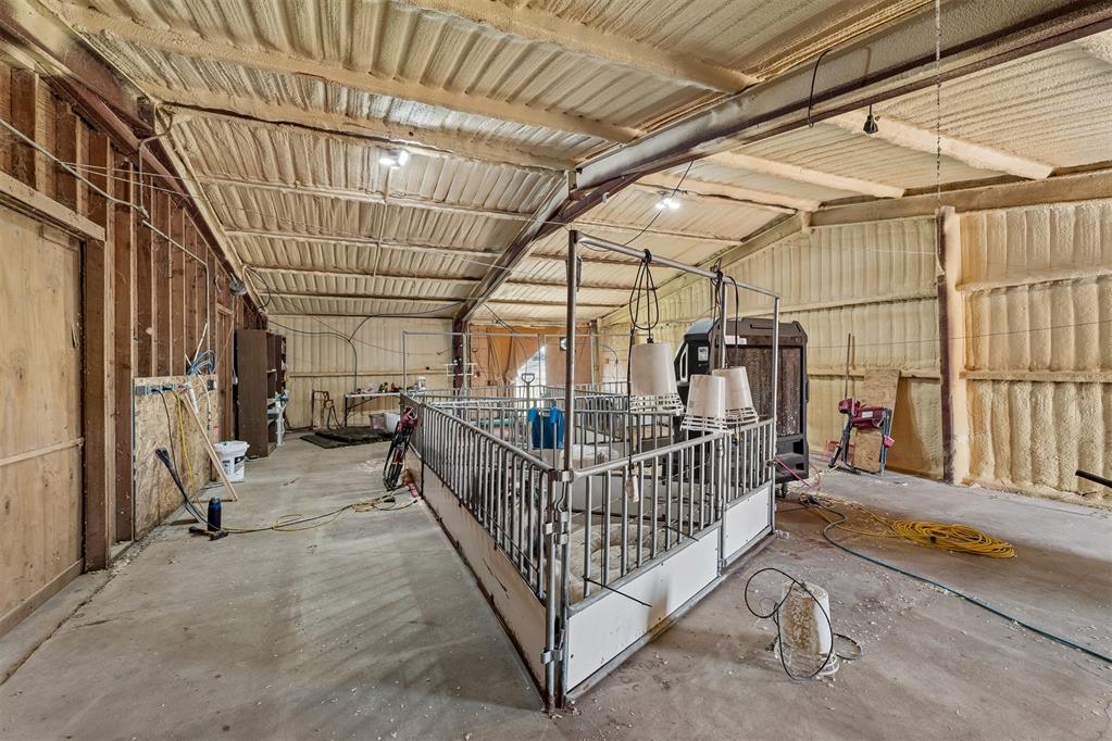 258400 E 805 Road Property Photo 33