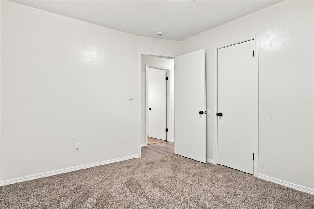 208 S Norman Avenue Property Photo 17