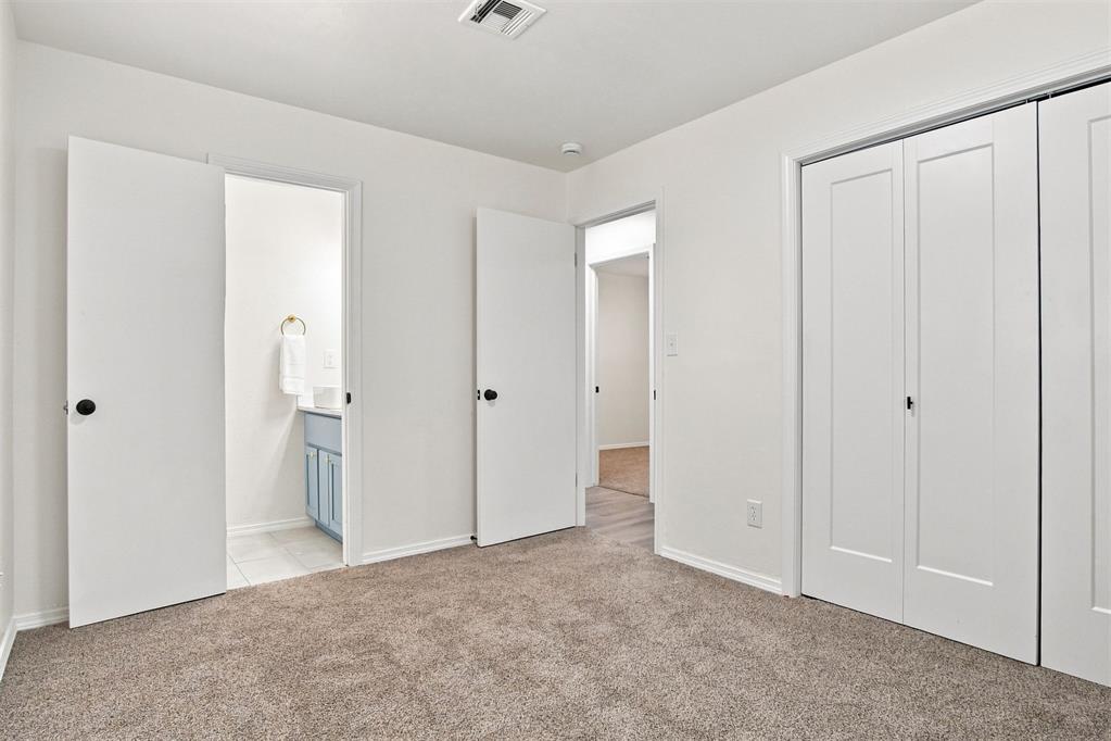 208 S Norman Avenue Property Photo 21