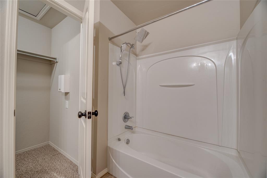 2719 Sharpish Way Property Photo 16