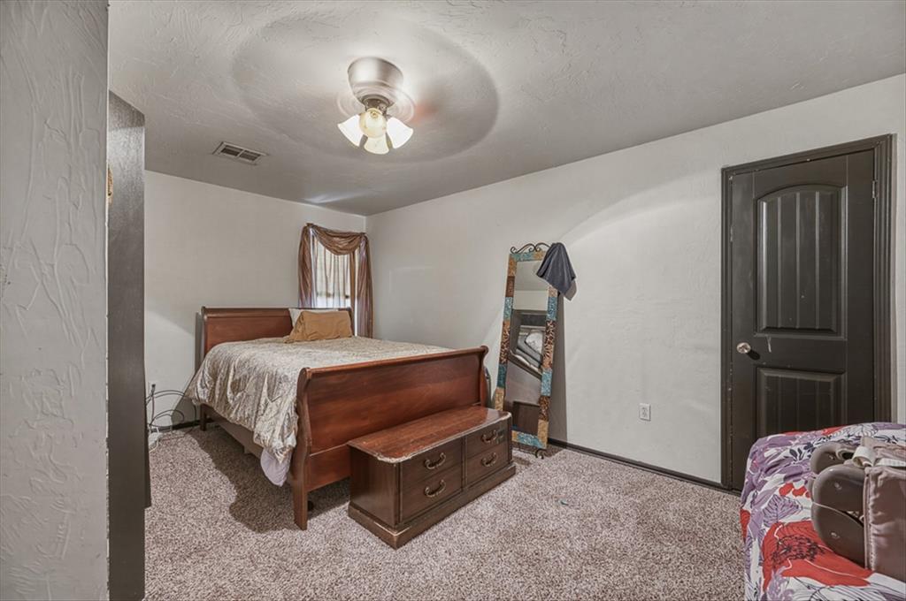 19704 Harness Court Property Photo 23