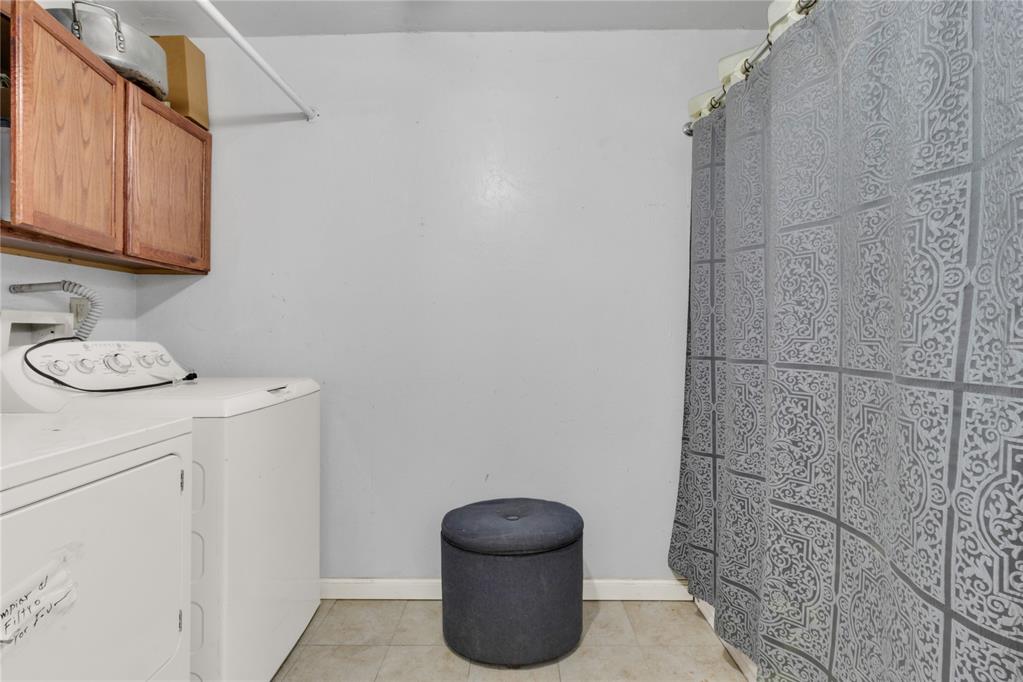 6028 Nw 55th Street Property Photo 17