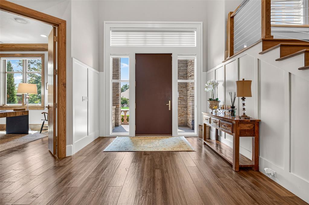 15604 Via Sierra Property Photo 3