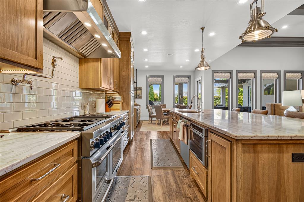 15604 Via Sierra Property Photo 11