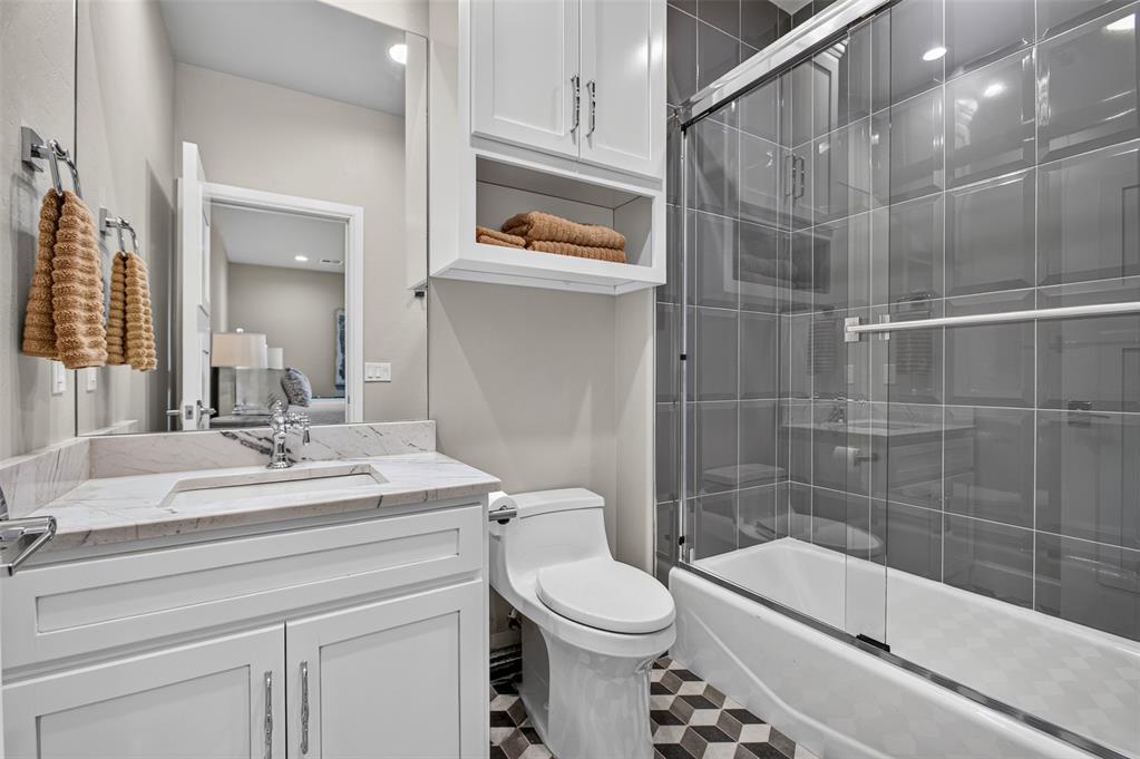 15604 Via Sierra Property Photo 34